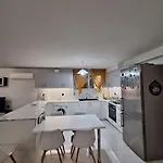 Kalamia Beachhouse Apartment
