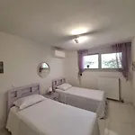 Apartment Kalamia Beachhouse