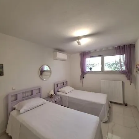 Apartamento Kalamia Beachhouse