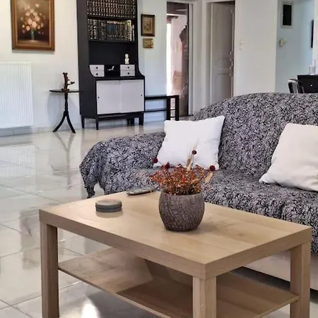 アパート Kalamia Beachhouse Corinth
