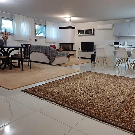 Kalamia Beachhouse