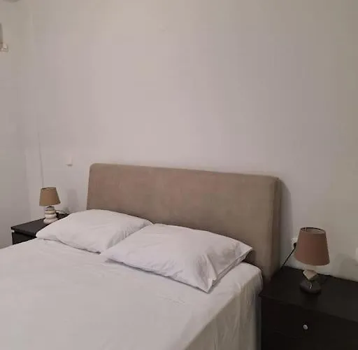 Kalamia Beachhouse *